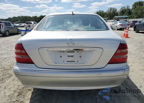 2000 Mercedes-Benz S 430 z USA, uszkodzony, nr VIN WDBNG70J4YA086890